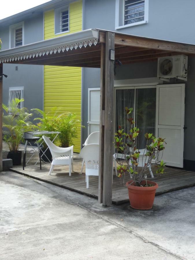 Residence Virginie Сен-Лу Екстериор снимка